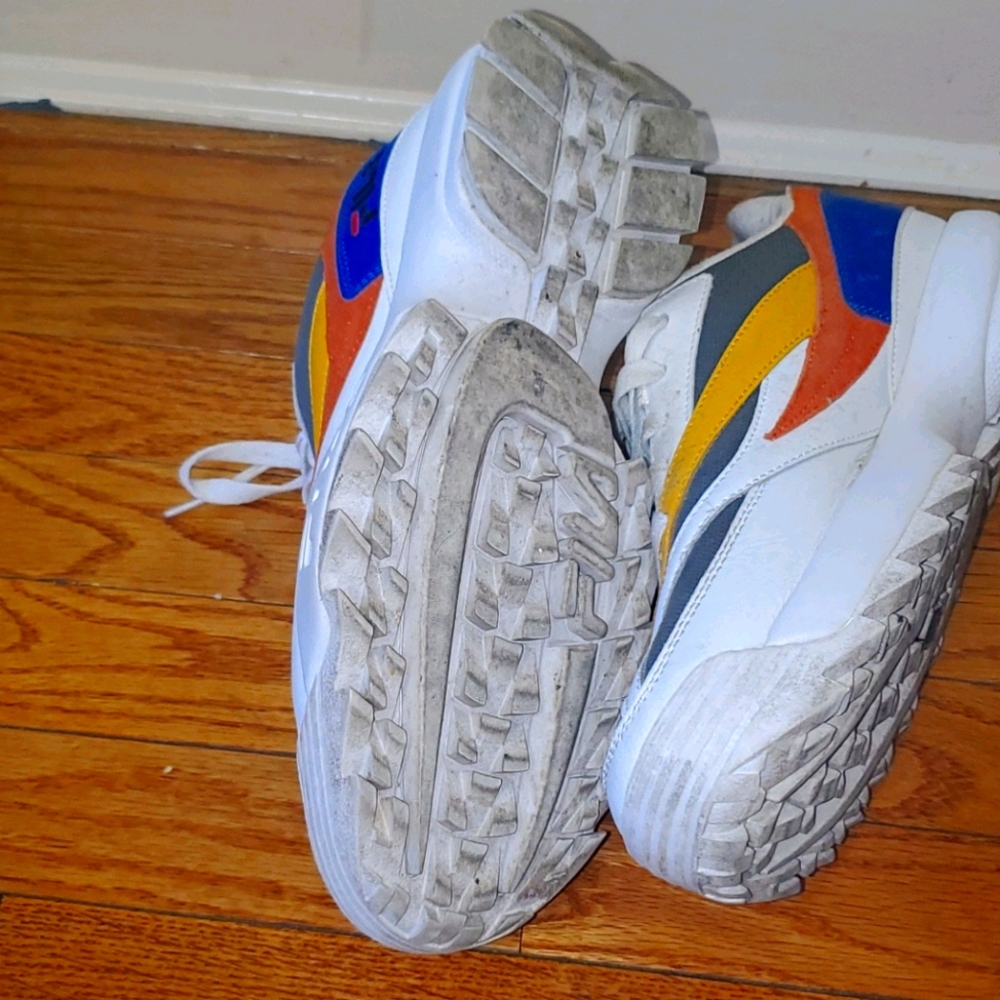 Fila - Picture 4 of 4